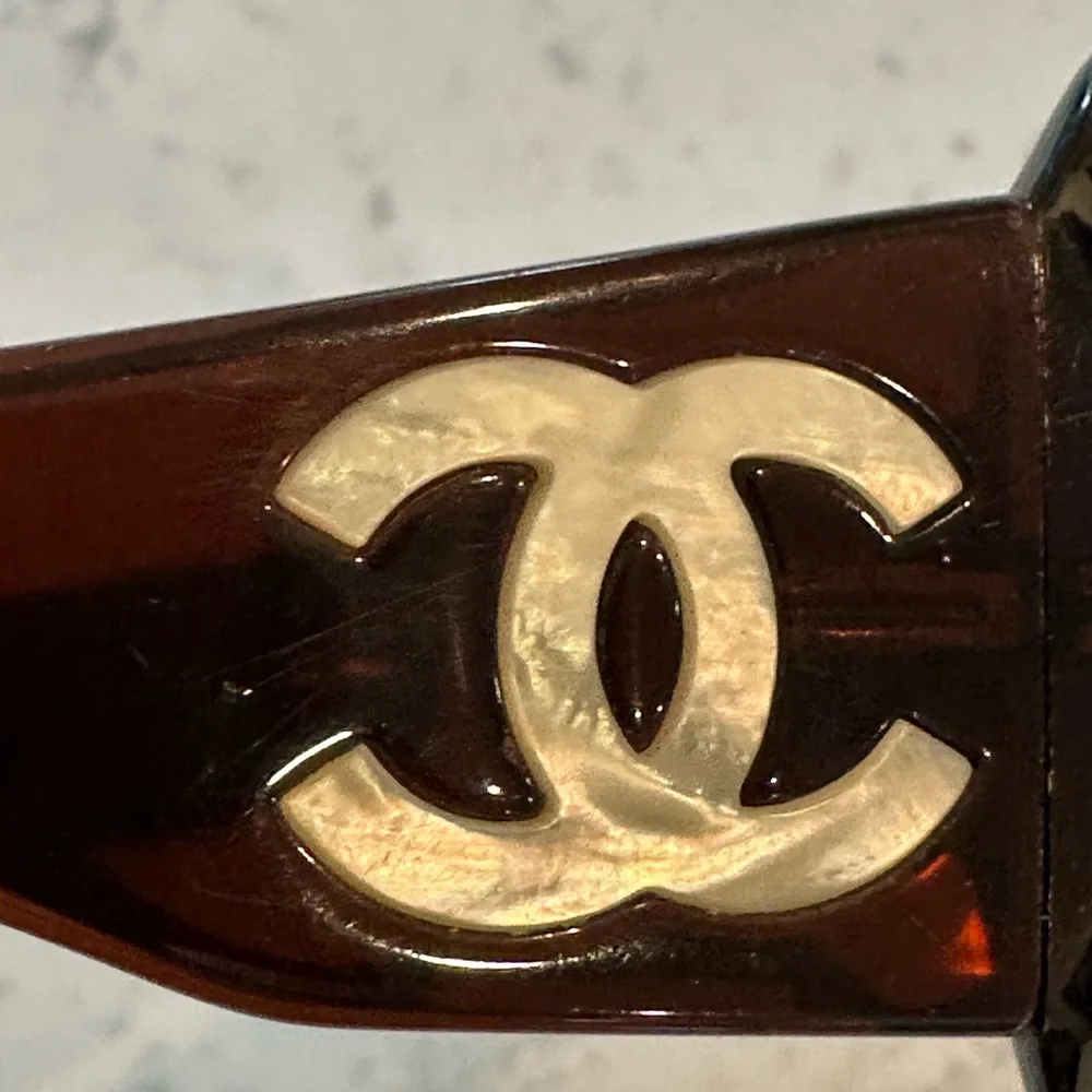 CHANEL Brown Mother of Pearl CC Logo Sunglasses- Authentic 5076-H 538/13  61-16 - Picture 12 of 15